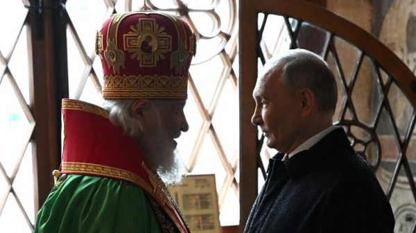 Патриарх Московский Кирилл пожелал Путину править пожизненно
