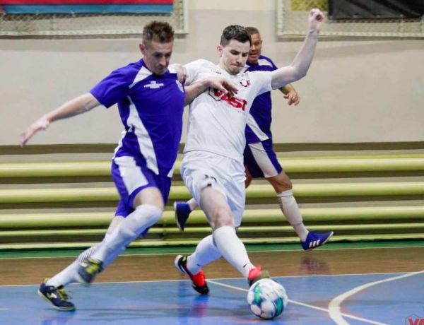 «Вороновка» и «Васт» начали с крупних побед в чемпионате города Николаева по футзалу