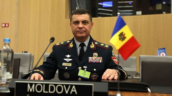Бывший начальник генштаба Молдовы оказался информатором российской военной разведки