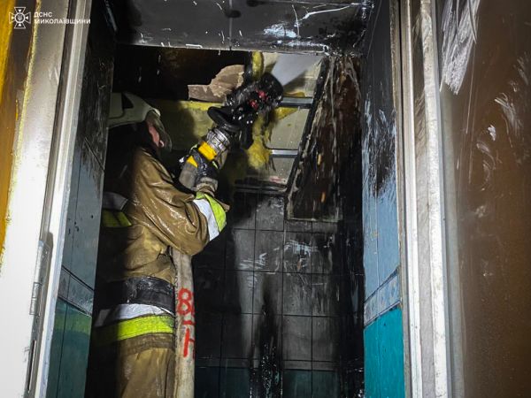В Николаеве произошел пожар на 9 этаже высотки, когда хозяев квартиры не было дома