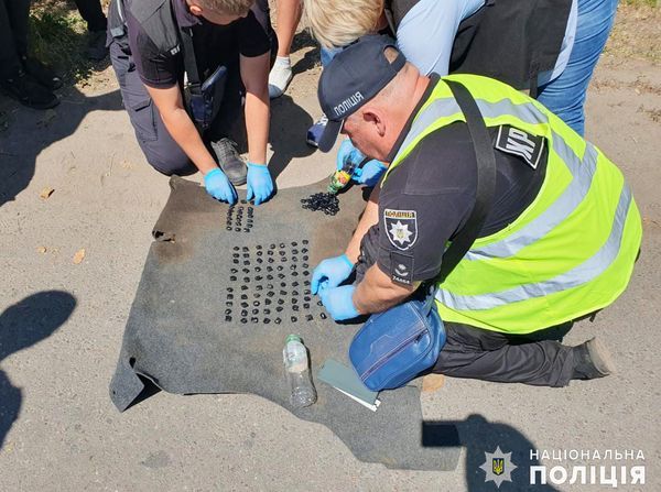 В Николаевской области закладки с наркотиками прикапывали на кладбищах