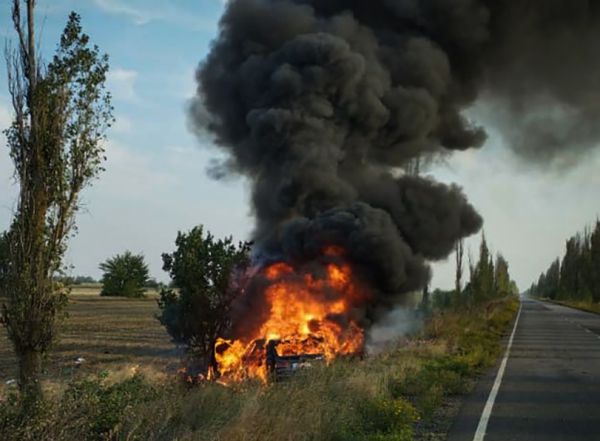 На Николаевщине после аварии сгорел BMW