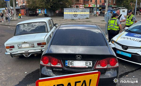 Полиция просит откликнуться свидетелей аварии в Николаеве, в которой пострадал ребенок