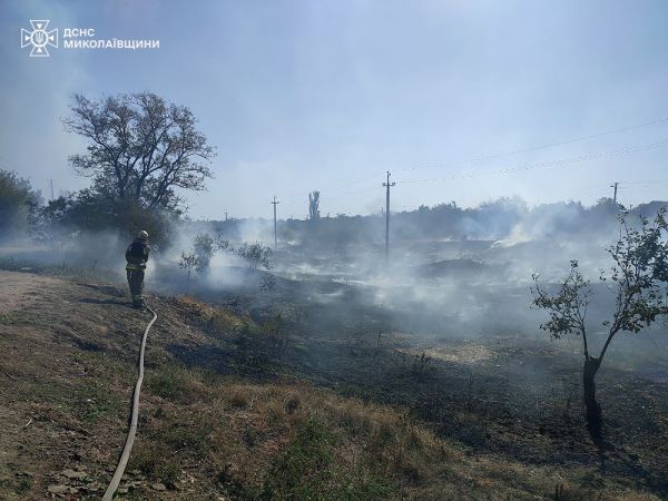 Загорелась мусорная свалка в Николаевской области