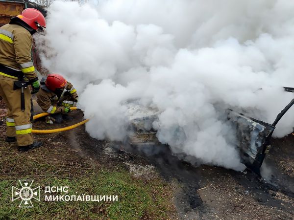 В Николаеве горел «жилкоп», в Первомайске – «Ауди»