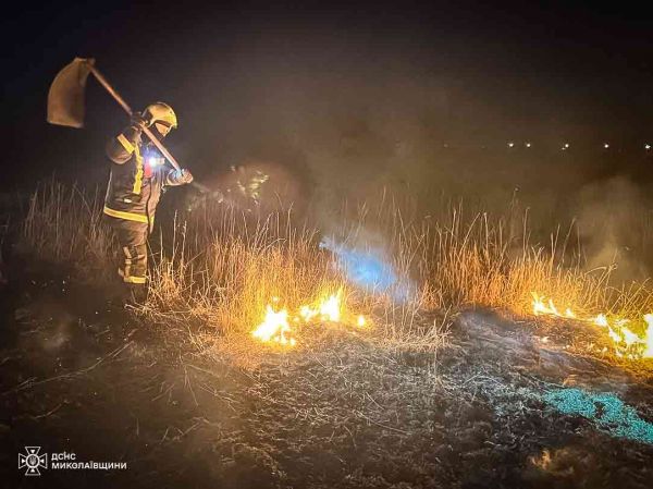 На Николаевщине все сутки пожарные ликвидировали поджоги